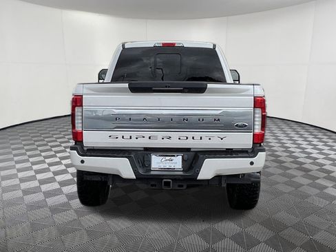 Used 2017 Ford F350 Platinum w/ FX4 4x4 Off Road Package image 5