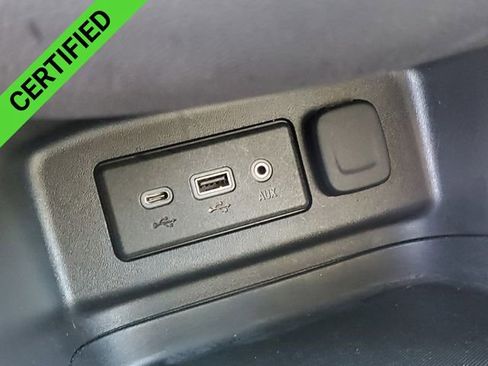 Certified 2024 Chevrolet Equinox LT image 34