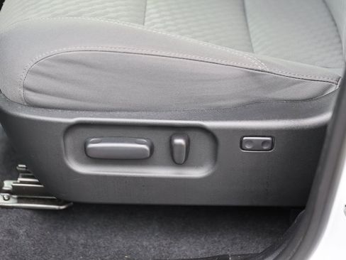 Used 2021 Toyota Tacoma SR5 image 20