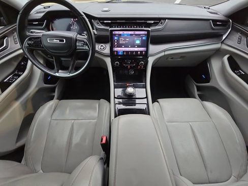 Used 2022 Jeep Grand Cherokee L Overland w/ Luxury Tech Group IV image 20