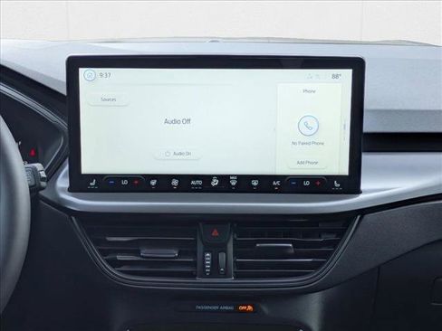 New 2025 Ford Escape SE image 12