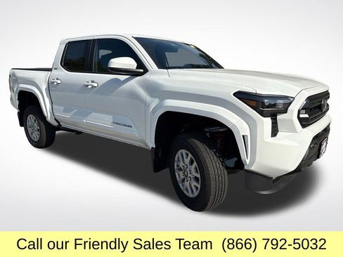 New 2025 Toyota Tacoma SR5 image 8