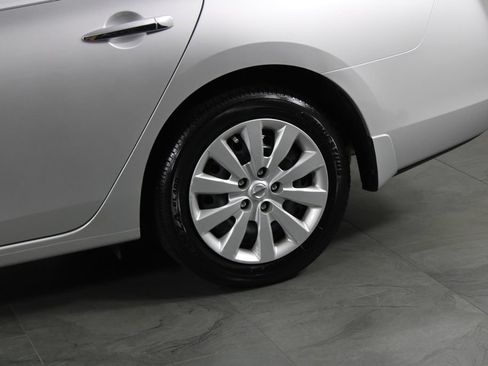 Used 2015 Nissan Sentra S FWD image 14