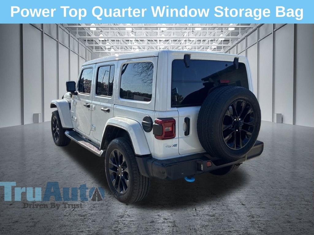 Used 2022 Jeep Wrangler Unlimited Sahara w/ Cold Weather Group AWD/4WD image 5