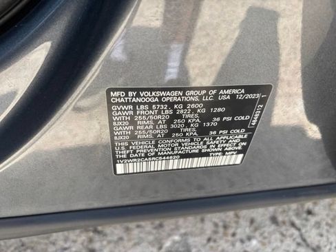 Used 2024 Volkswagen Atlas SE FWD image 17