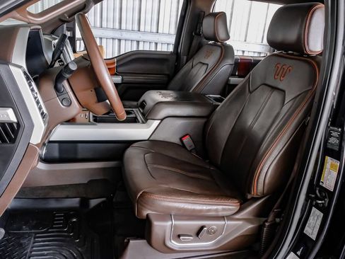Used 2017 Ford F250 King Ranch w/ King Ranch Ultimate Package AWD/4WD image 29