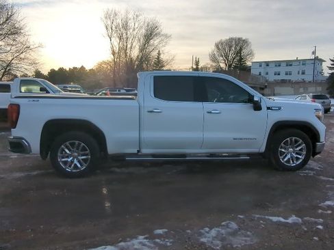 Used 2020 GMC Sierra 1500 SLT w/ SLT Premium Package image 10