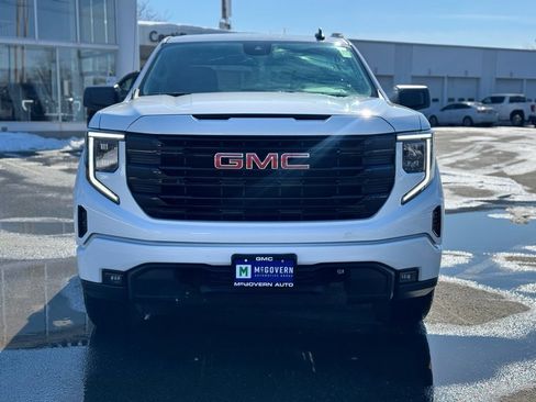Used 2024 GMC Sierra 1500 Elevation image 8