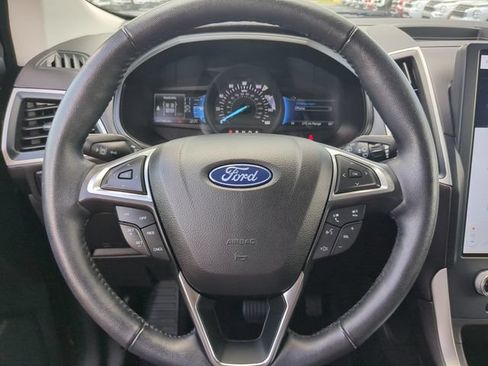 Used 2023 Ford Edge SEL AWD/4WD image 31
