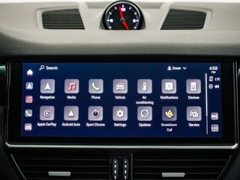 Used 2023 Porsche Cayenne S Platinum image 14