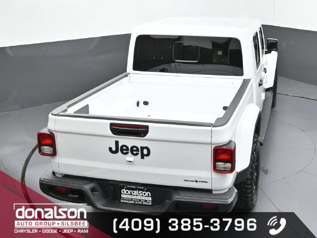 Used 2025 Jeep Gladiator Sport AWD/4WD image 20