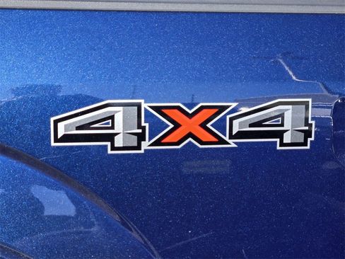 Used 2019 Ford F150 Lariat w/ Equipment Group 501A Mid image 10