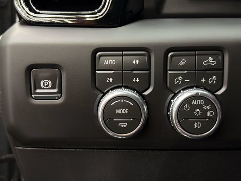 Used 2026 GMC Sierra 1500 AT4X AWD/4WD image 31