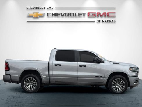 Used 2025 RAM 1500 Big Horn AWD/4WD image 2