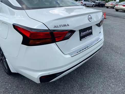Used 2023 Nissan Altima 2.5 SV AWD/4WD image 38