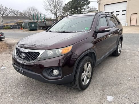 Used 2013 Kia Sorento EX FWD image 3