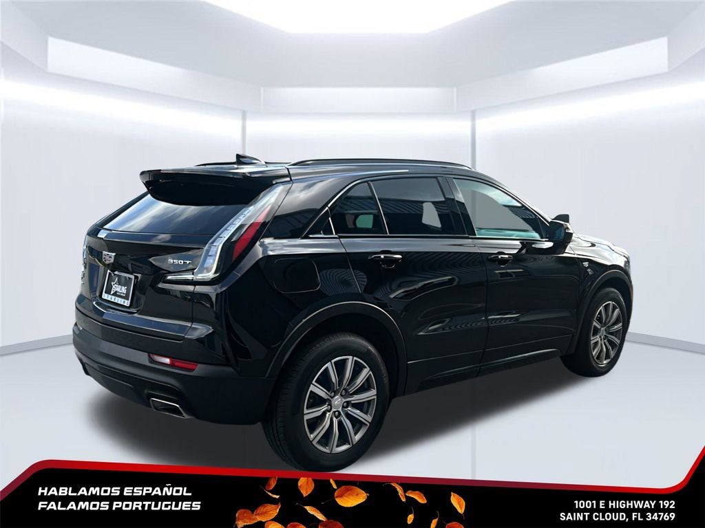 Used 2022 Cadillac XT4 Sport AWD/4WD image 6