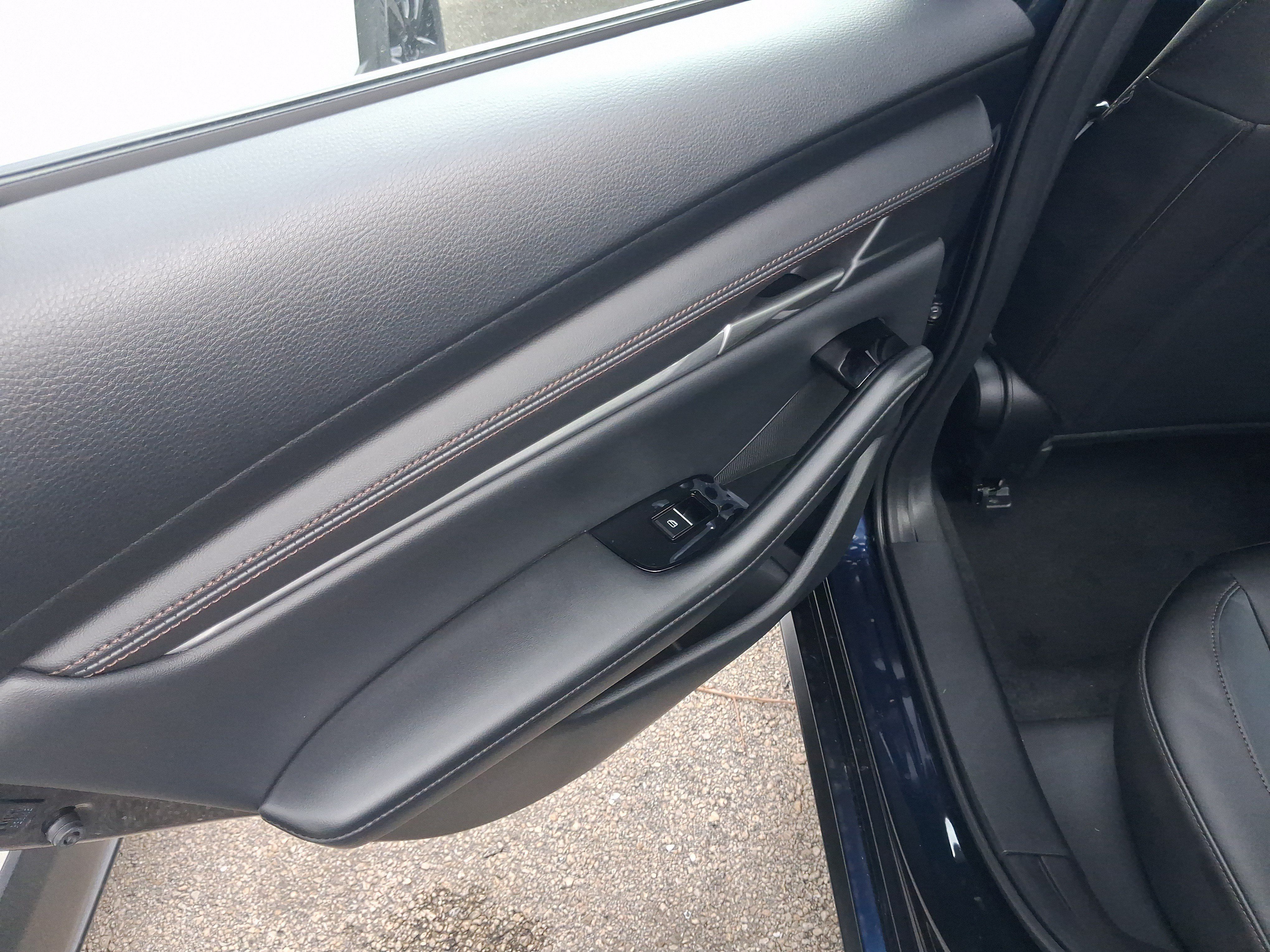 Certified 2026 MAZDA MAZDA3 s Sport FWD image 8