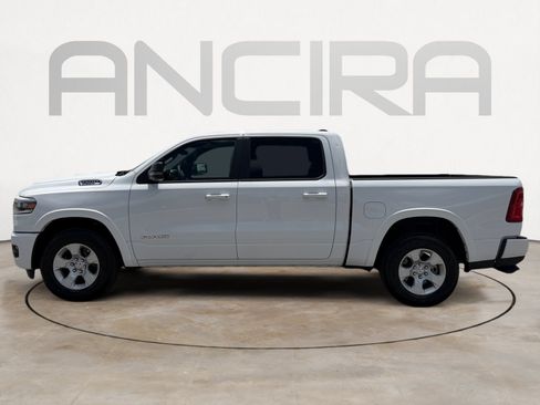 Used 2025 RAM 1500 Big Horn AWD/4WD image 7