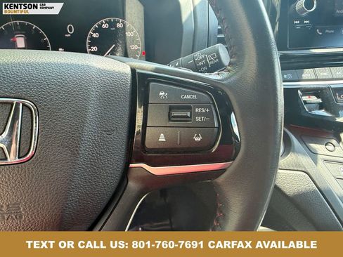 Used 2025 Honda Odyssey Sport-L image 18