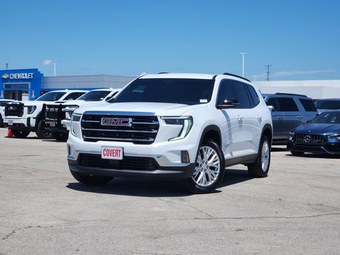 Used 2024 GMC Acadia Elevation FWD image 1