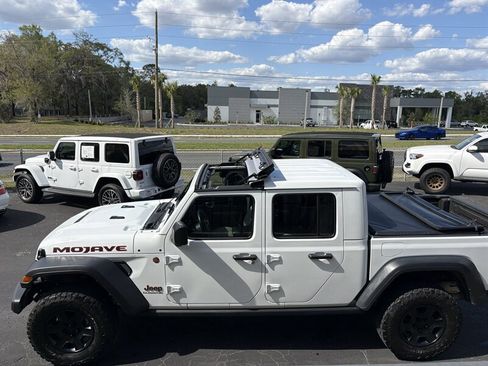 Used 2022 Jeep Gladiator Mojave w/ Trailer Tow Package AWD/4WD image 37