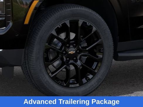 New 2026 Chevrolet Suburban LS w/ LPO, Dark Essentials Package AWD/4WD image 10