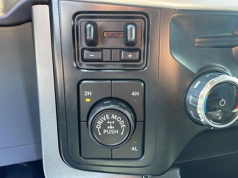 Used 2022 Ford F150 XLT w/ Equipment Group 302A High AWD/4WD image 22