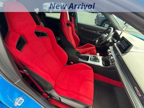 Used 2025 Honda Civic Type R image 3