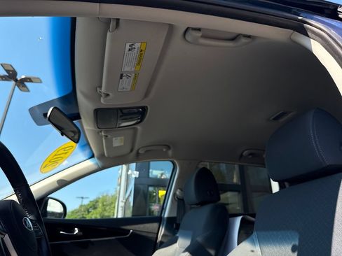 Used 2019 Kia Sorento S AWD/4WD image 24
