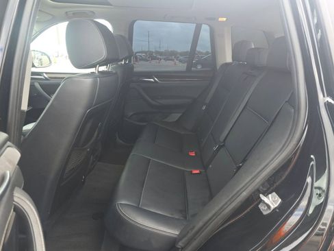 Used 2017 BMW X3 sDrive28i RWD image 8