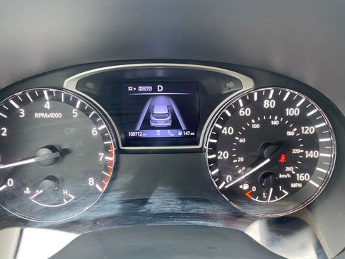 Used 2020 Nissan Pathfinder Platinum w/ Cargo Package image 12