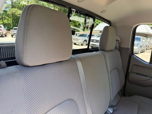 Used 2018 Nissan Frontier SV AWD/4WD image 71