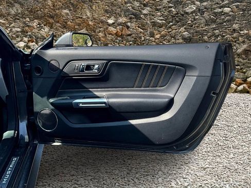 Used 2017 Ford Mustang Premium w/ Equipment Group 201A image 22