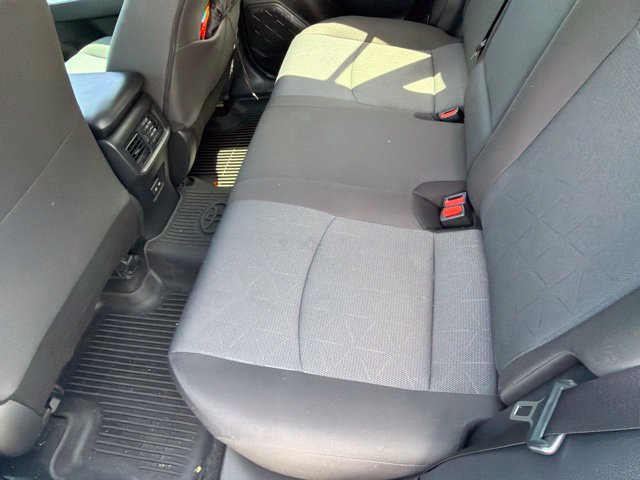 Used 2025 Toyota RAV4 XLE w/ Convenience Package FWD image 6