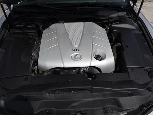 Used 2011 Lexus IS 350C w/ Luxury Pkg RWD image 23