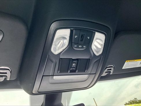 Used 2021 RAM 1500 Big Horn AWD/4WD image 23