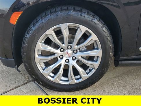 Certified 2021 GMC Yukon Denali w/ Denali Ultimate Package image 34