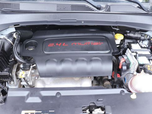 Used 2022 Jeep Compass Trailhawk image 37