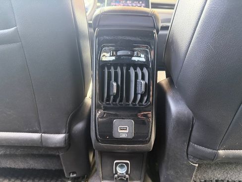 Used 2025 Jeep Compass Trailhawk AWD/4WD image 28