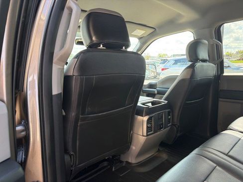 Used 2018 Ford F150 XLT w/ Equipment Group 302A Luxury image 31