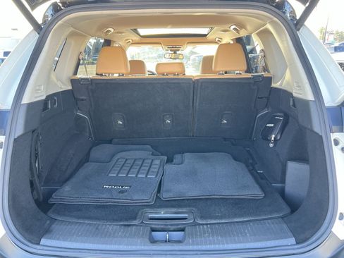 Used 2021 Nissan Rogue Platinum FWD image 34