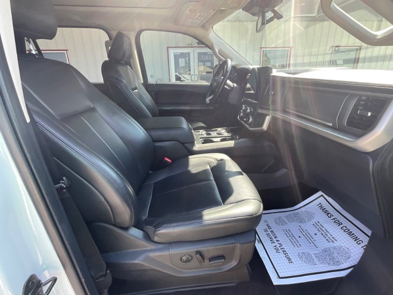 Used 2022 Ford Expedition Max XLT AWD/4WD image 11