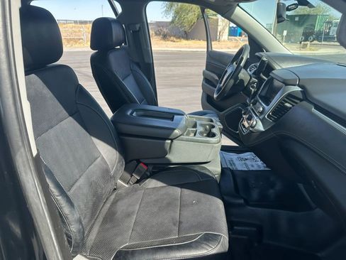 Used 2019 Chevrolet Tahoe 4WD w/ Remote Keyless Entry Package image 22