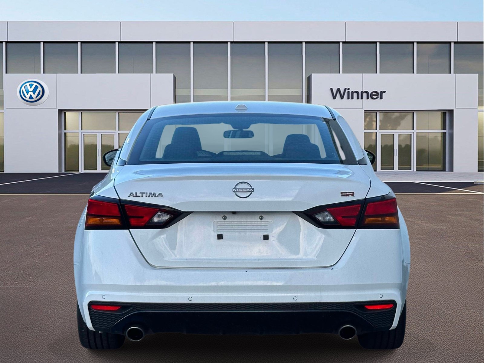 Used 2024 Nissan Altima 2.5 SR FWD image 4
