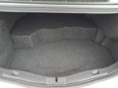Used 2014 Ford Fusion SE w/ Equipment Group 502A FWD image 12