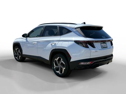 Certified 2022 Hyundai Tucson SEL w/ Convenience + Premium Package FWD image 3