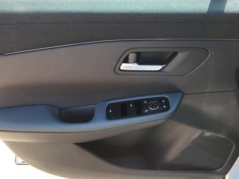 New 2026 Nissan Leaf SV+ FWD image 16