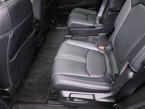 Used 2023 Honda Pilot Touring image 23