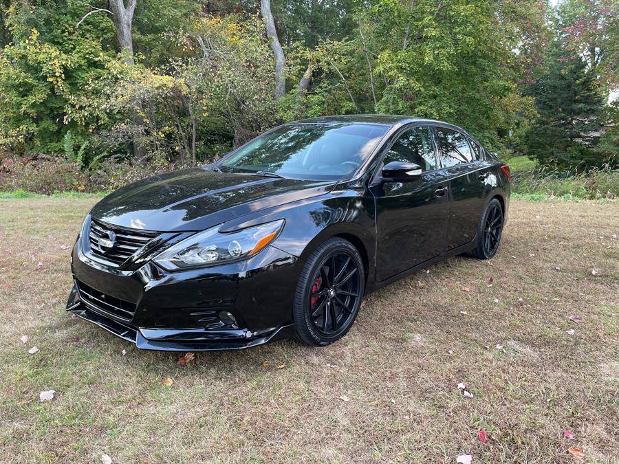 Used 2016 Nissan Altima 3.5 SL w/ 3.5 Technology Package FWD image 16